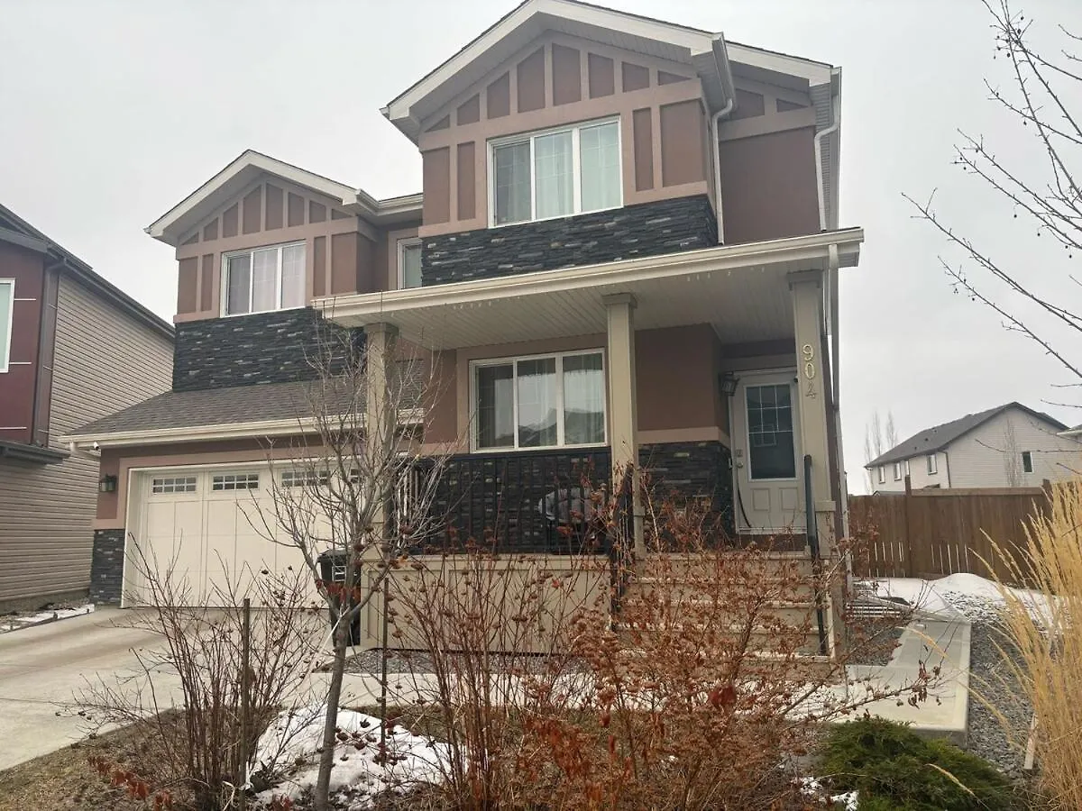 Spacious 2Br Suite - Sw Edmonton 0*,