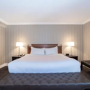 4* Hotel Sandman Signature Downtown